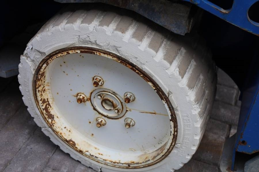 Nůžková plošina PB LIFT S225-12ES Electric, 22.5m Working Height, 450: obrázek 15