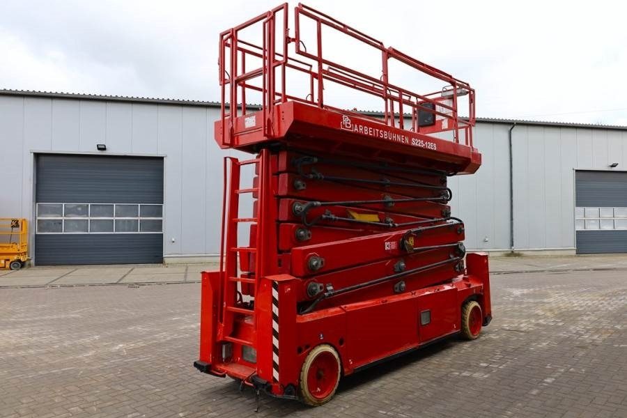 PB LIFT S225-12ES Electric, 22.5m Working Height, 450 - Nůžková plošina: obrázek 2 PB LIFT S225-12ES Electric, 22.5m Working Height, 450 - Nůžková plošina: obrázek 2