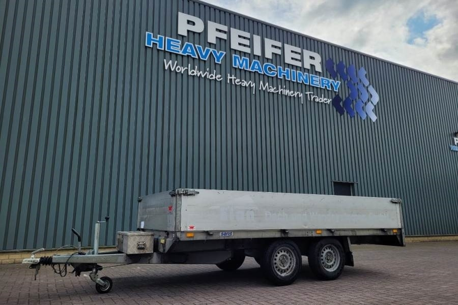 Saris PL1827 2 Axel Trailer - Přívěsný vozík: obrázek 1 Saris PL1827 2 Axel Trailer - Přívěsný vozík: obrázek 1