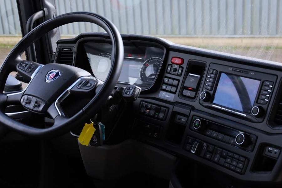 Scania R540 B10x4 With CORMACH 150tm Crane Valid inspecti - Univerzální autojeřáb: obrázek 4 Scania R540 B10x4 With CORMACH 150tm Crane Valid inspecti - Univerzální autojeřáb: obrázek 4