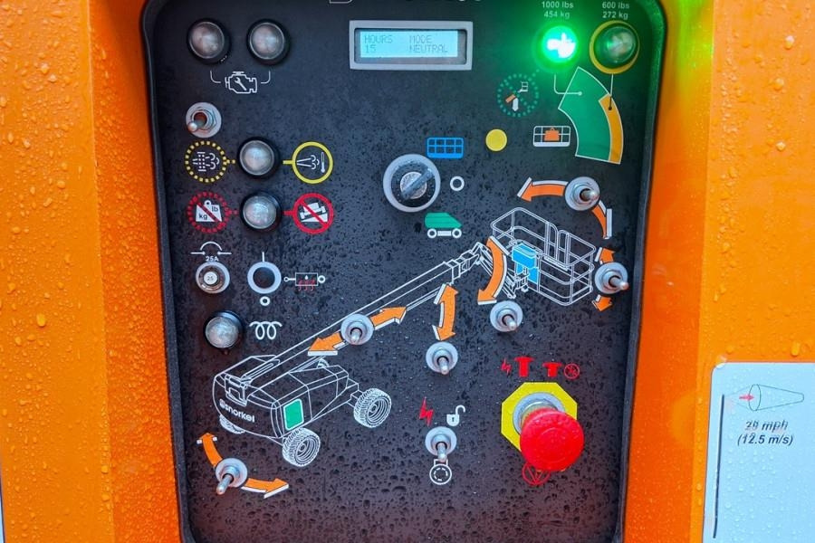 Snorkel 660SJ Valid Inspection, *Guarantee! CE, Diesel, 4x - Teleskopická plošina: obrázek 5 Snorkel 660SJ Valid Inspection, *Guarantee! CE, Diesel, 4x - Teleskopická plošina: obrázek 5