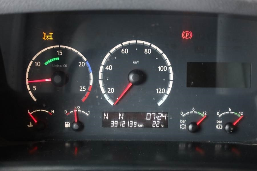 Scania 8x4 With Putzmeister PUMI 24-3.67CS Truck-mounted - Tahač: obrázek 5 Scania 8x4 With Putzmeister PUMI 24-3.67CS Truck-mounted - Tahač: obrázek 5