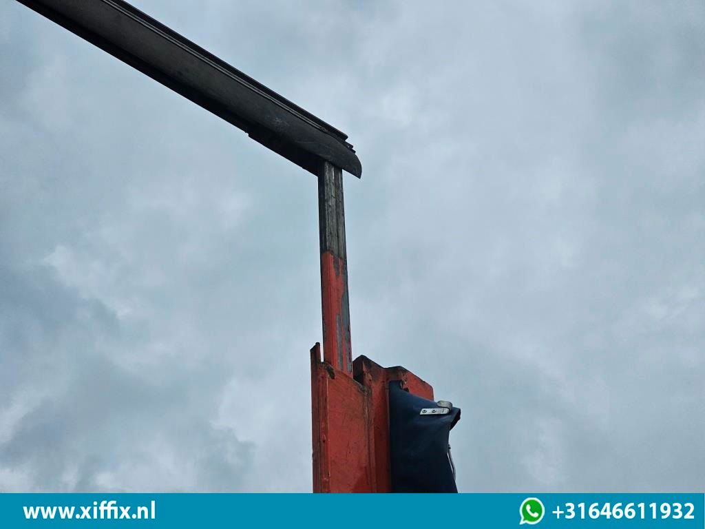 Podvalníkový návěs Meusburger 3-ass. Dieplader met huifopbouw / Naloop gestuurd: obrázek 9 Podvalníkový návěs Meusburger 3-ass. Dieplader met huifopbouw / Naloop gestuurd: obrázek 9