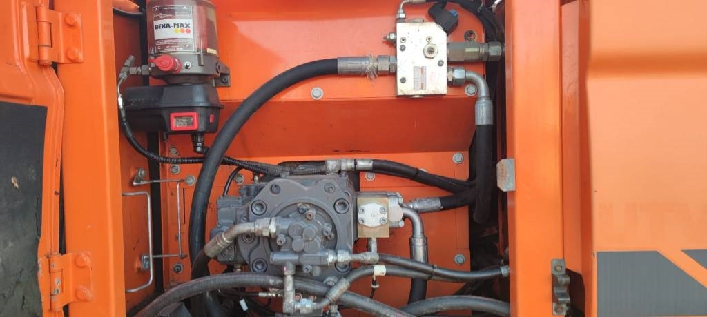 Doosan 225 LC - Pásové rýpadlo: obrázek 4 Doosan 225 LC - Pásové rýpadlo: obrázek 4