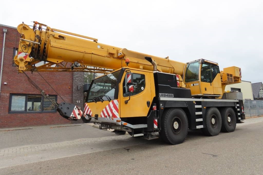 Liebherr LTM 1050-3.1 - Univerzální autojeřáb: obrázek 1 Liebherr LTM 1050-3.1 - Univerzální autojeřáb: obrázek 1