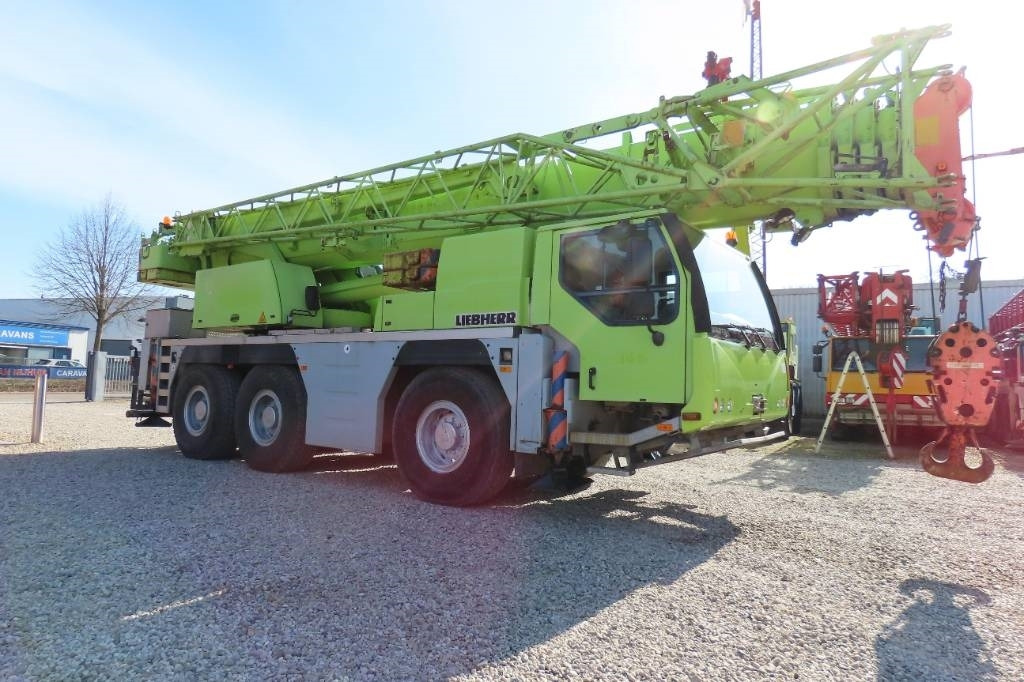 Liebherr LTM 1055-3.2 - Univerzální autojeřáb: obrázek 2 Liebherr LTM 1055-3.2 - Univerzální autojeřáb: obrázek 2