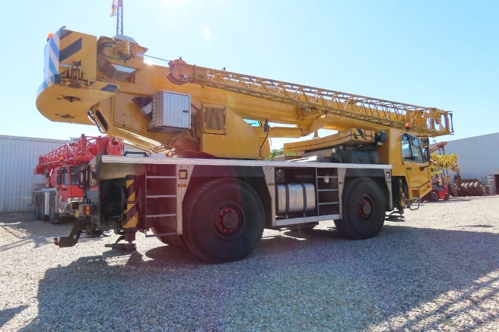 Tadano Faun ATF 40G-2 - Univerzální autojeřáb: obrázek 3 Tadano Faun ATF 40G-2 - Univerzální autojeřáb: obrázek 3