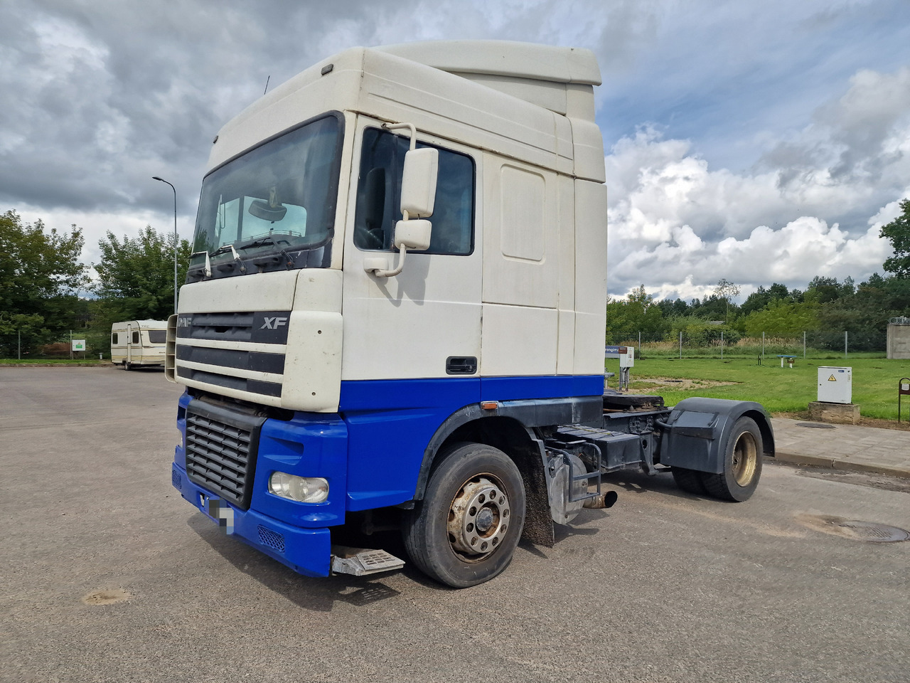 DAF 95.430 XF Euro2 manual - Tahač: obrázek 2 DAF 95.430 XF Euro2 manual - Tahač: obrázek 2