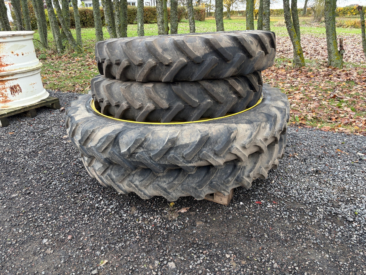 Alliance A 350 - Pneumatiky pro Zemědělská technika: obrázek 1 Alliance A 350 - Pneumatiky pro Zemědělská technika: obrázek 1