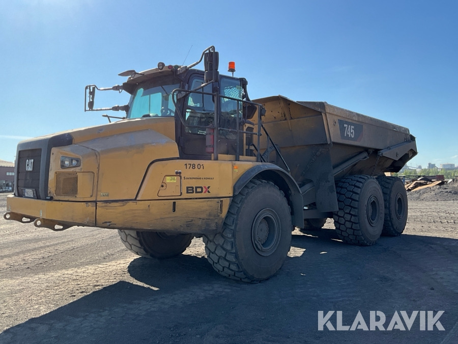 CAT 745 - Dampr: obrázek 1 CAT 745 - Dampr: obrázek 1