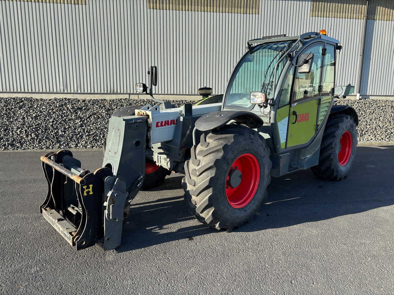 Claas Scorpion 9040 - Teleskopický manipulátor: obrázek 1 Claas Scorpion 9040 - Teleskopický manipulátor: obrázek 1