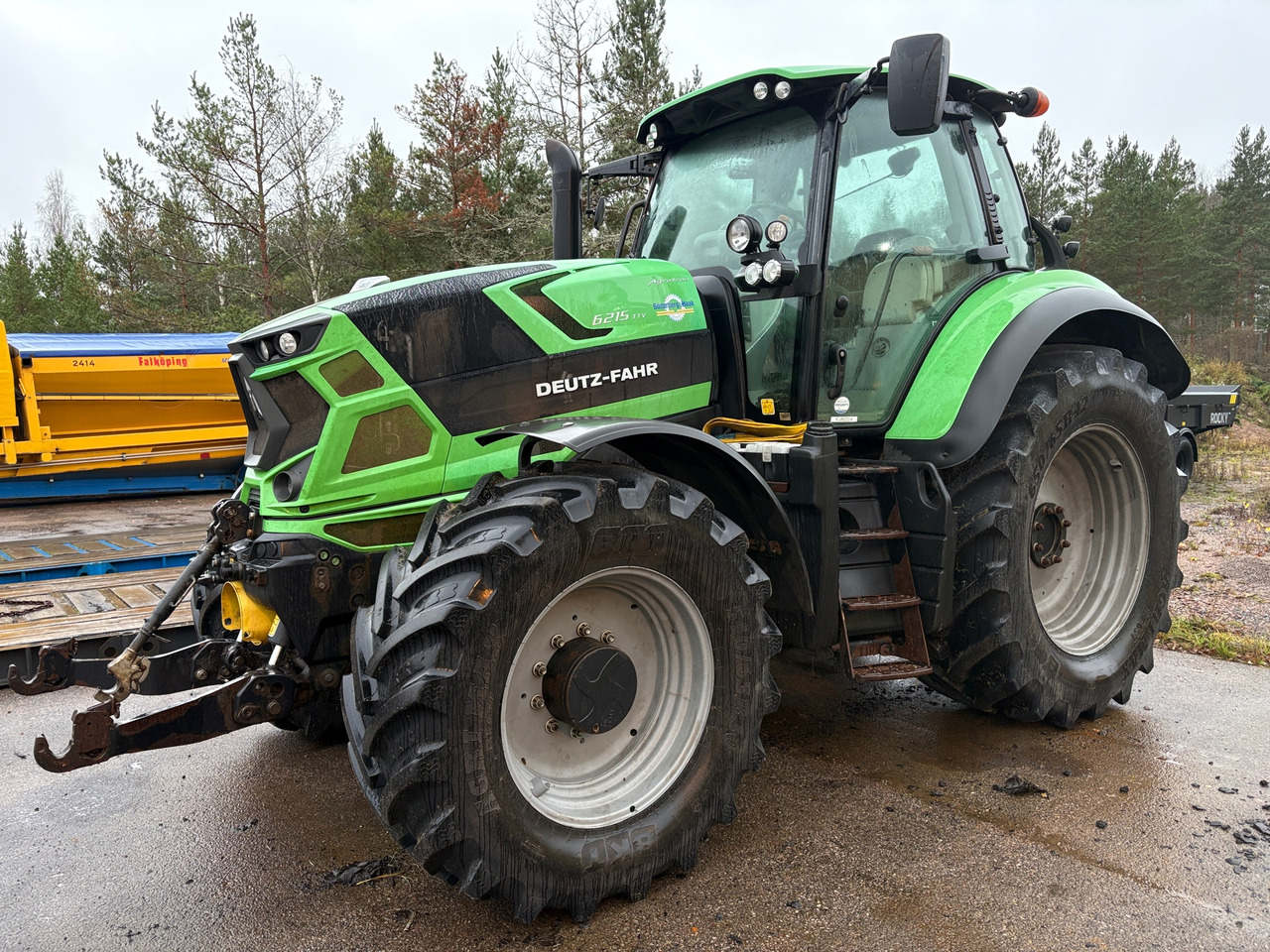 Deutz-Fahr 6215 TTV - Traktor: obrázek 1 Deutz-Fahr 6215 TTV - Traktor: obrázek 1