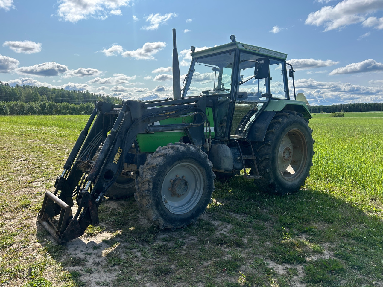 Deutz-Fahr DX390 - Traktor: obrázek 1 Deutz-Fahr DX390 - Traktor: obrázek 1
