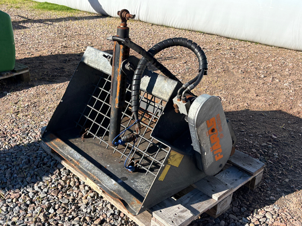 Fjärås 200/900 - Sypač písku/ Soli: obrázek 1 Fjärås 200/900 - Sypač písku/ Soli: obrázek 1