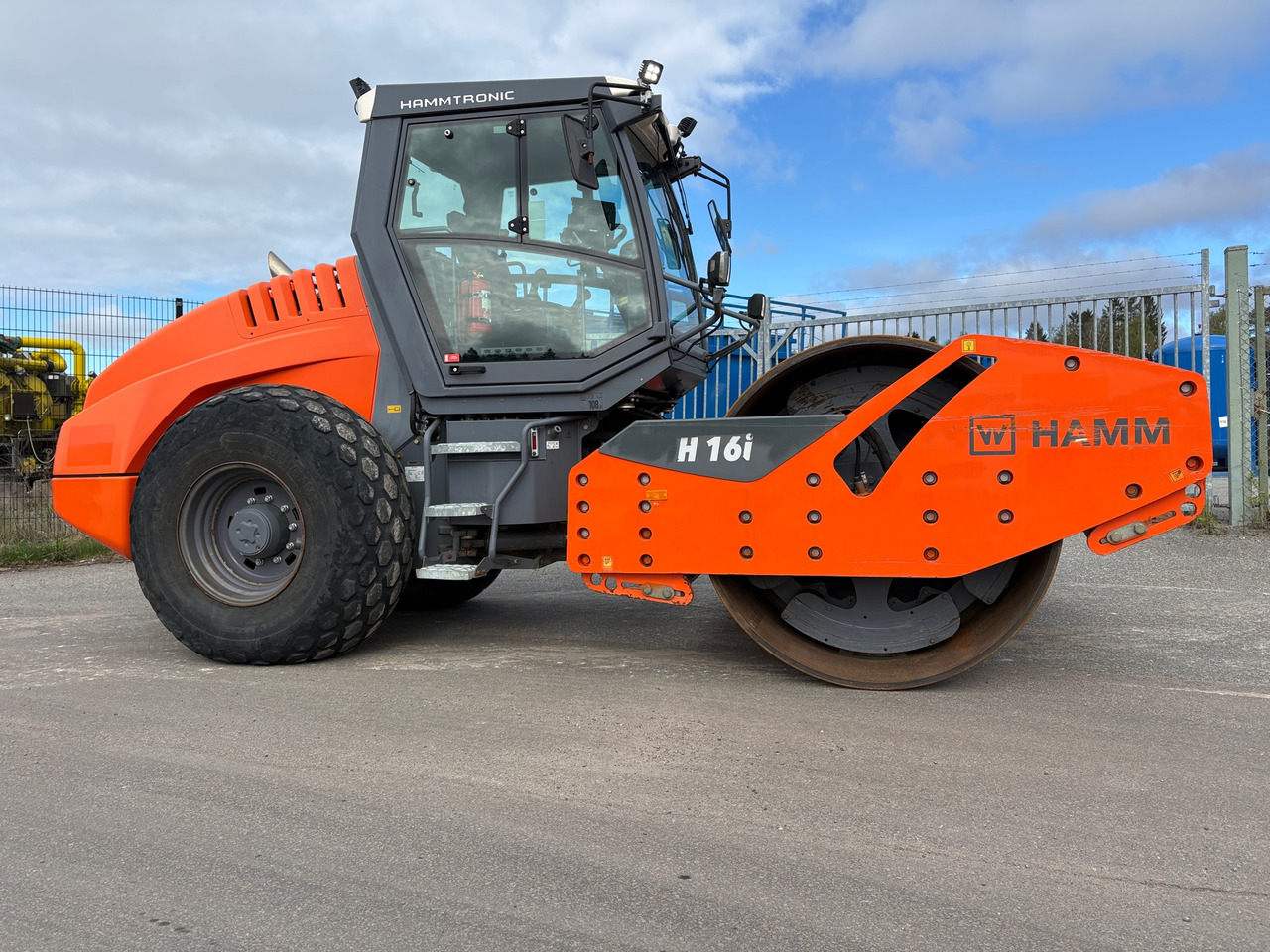 Hamm H 16i - Kompaktor: obrázek 1 Hamm H 16i - Kompaktor: obrázek 1