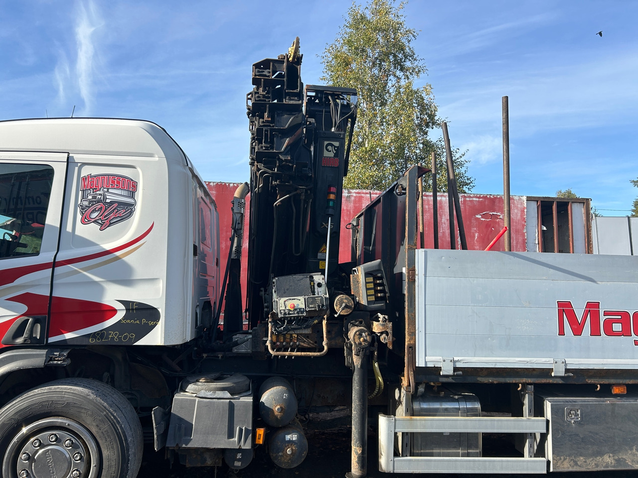 Hiab 211 EH-8 HIPRO - Hydraulická ruka: obrázek 1 Hiab 211 EH-8 HIPRO - Hydraulická ruka: obrázek 1