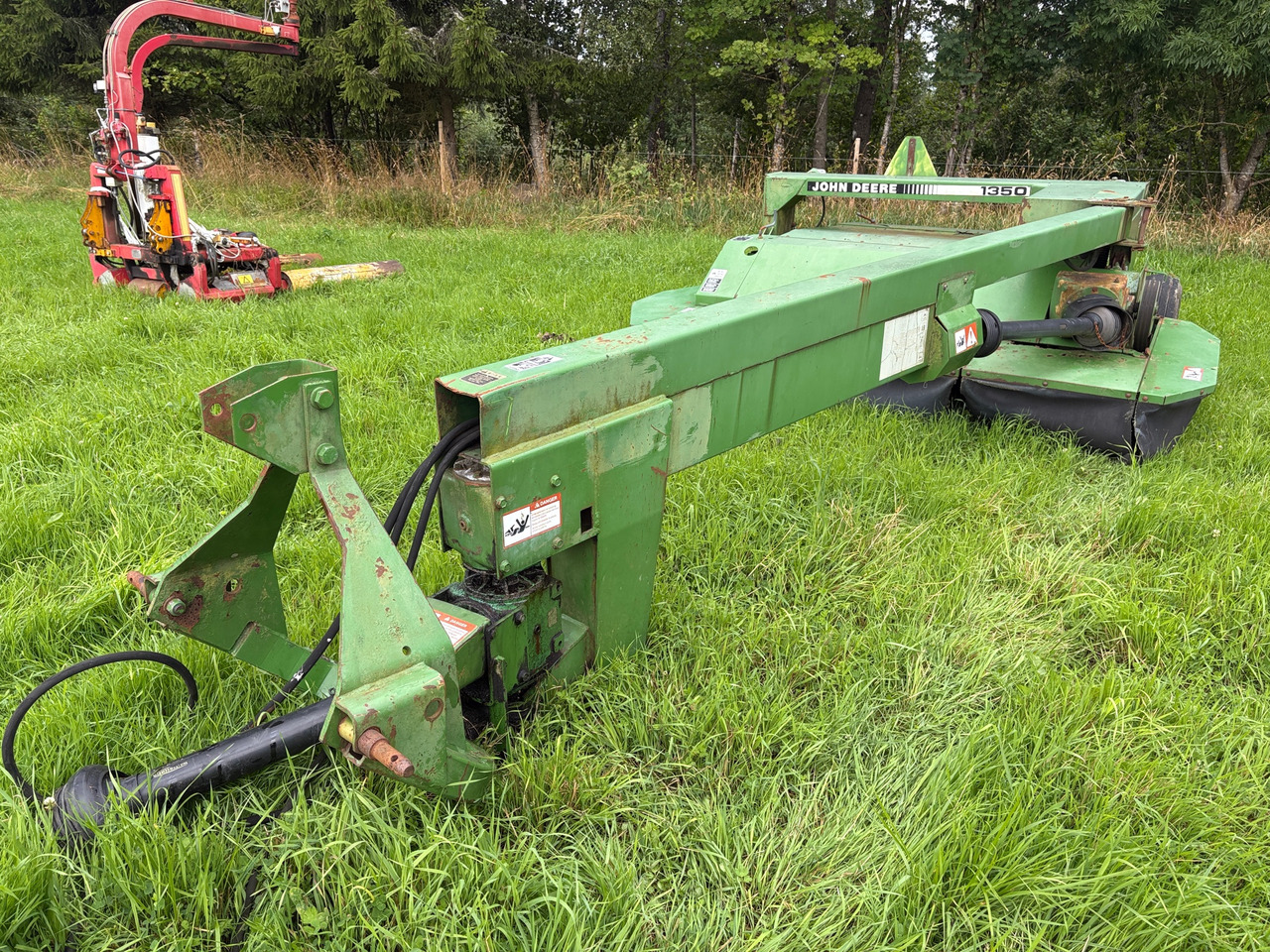 John Deere 1350 - Mulčovač: obrázek 1 John Deere 1350 - Mulčovač: obrázek 1