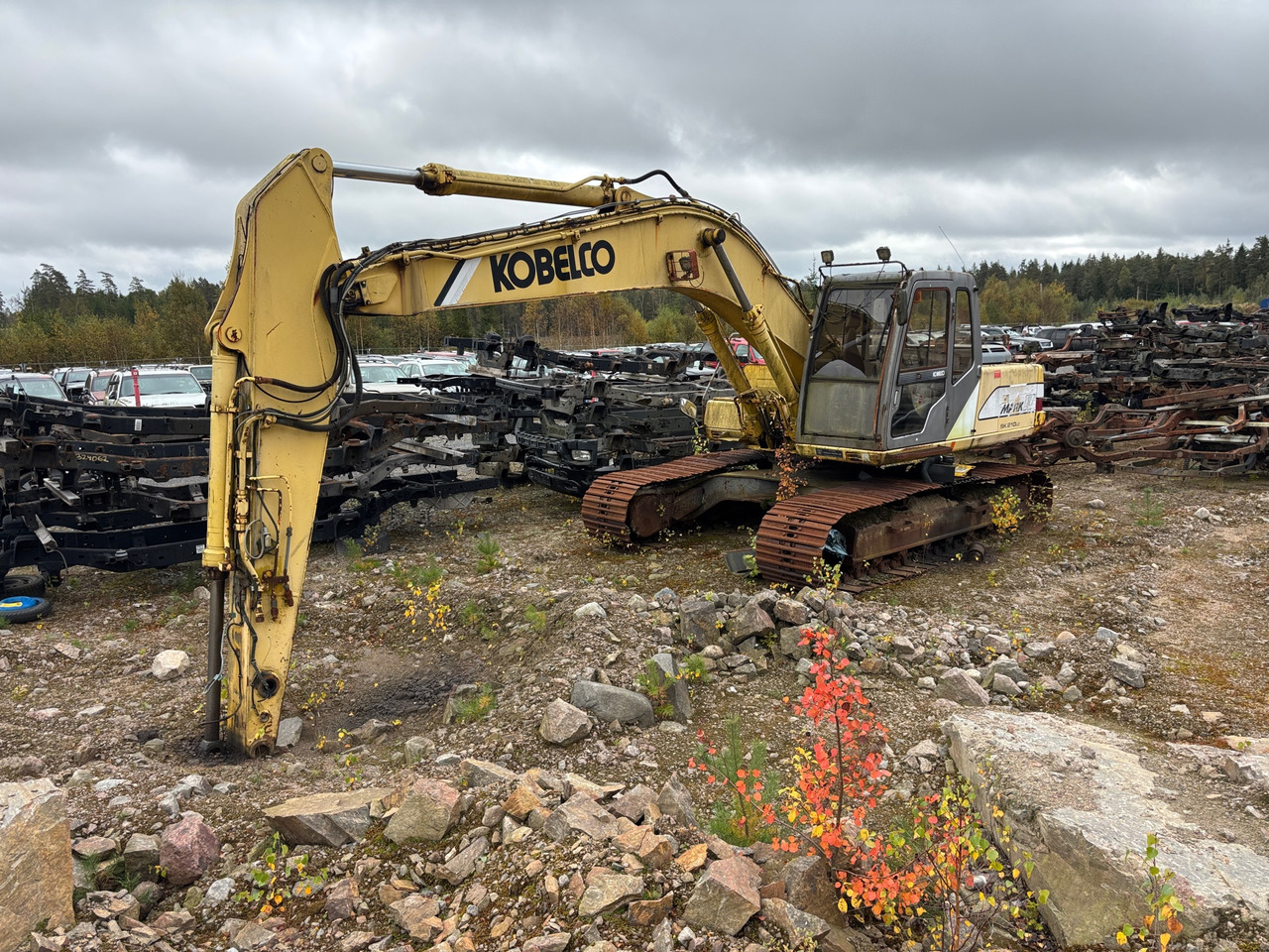 Kobelco SK210LC - Rýpadlo: obrázek 1 Kobelco SK210LC - Rýpadlo: obrázek 1