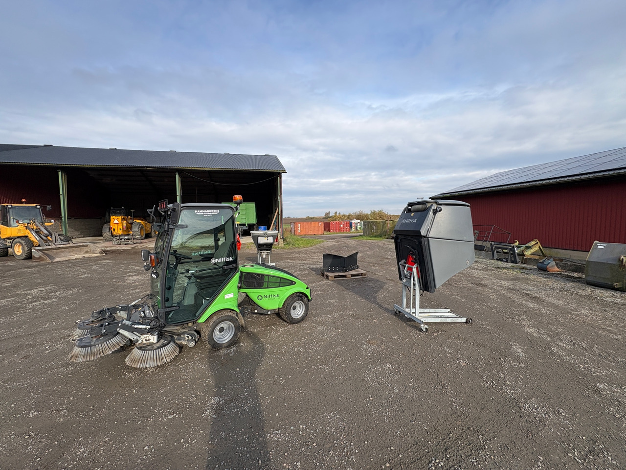 Nilfisk City Ranger 2250 - Komunální/ Speciální technika: obrázek 1 Nilfisk City Ranger 2250 - Komunální/ Speciální technika: obrázek 1