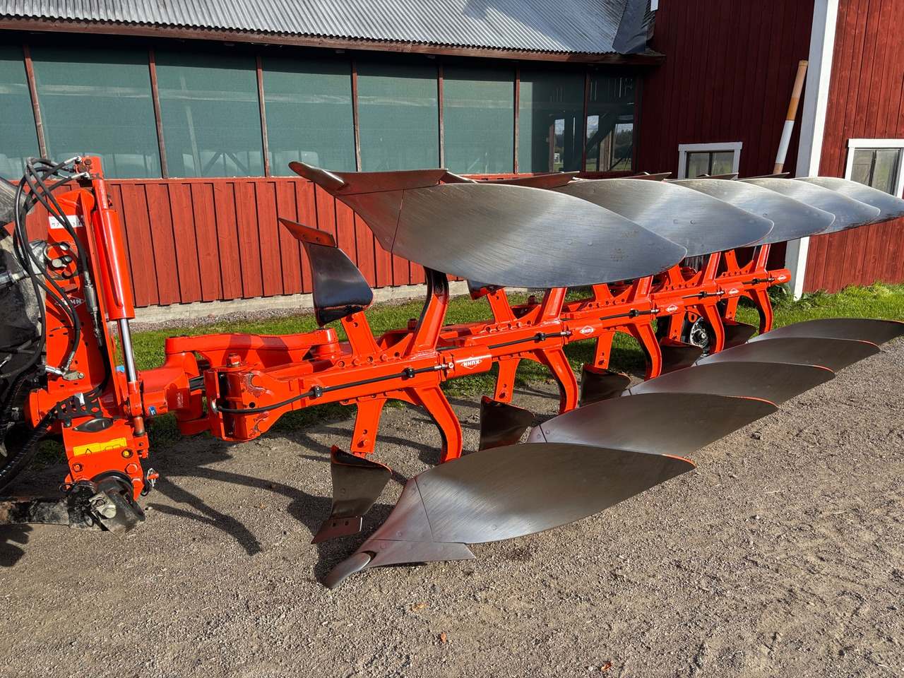 Kuhn Vari-master 123 - Pluh: obrázek 1 Kuhn Vari-master 123 - Pluh: obrázek 1