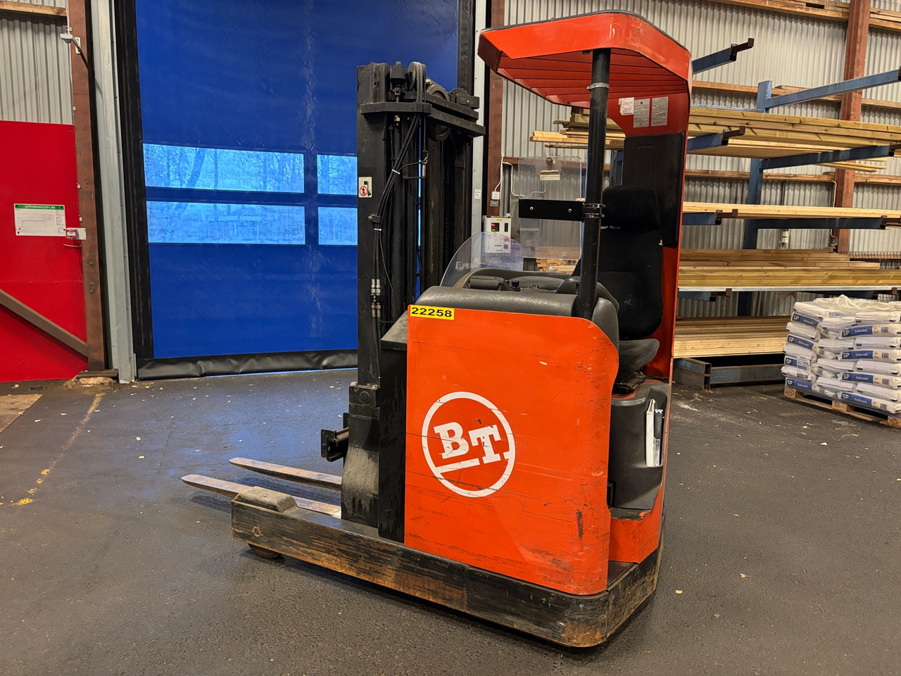 BT RR M14/15 - Manipulační technika: obrázek 1 BT RR M14/15 - Manipulační technika: obrázek 1