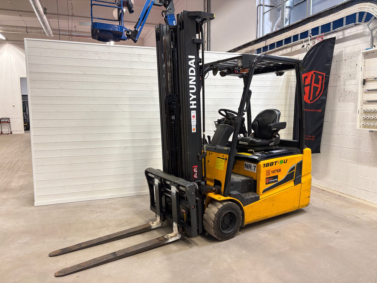 Hyundai 18BT-9u - Manipulační technika: obrázek 1 Hyundai 18BT-9u - Manipulační technika: obrázek 1