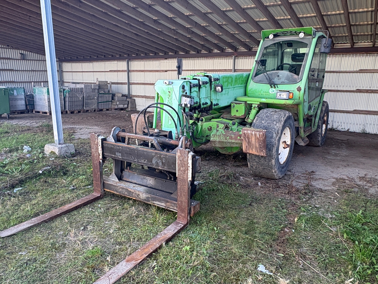 Merlo P40-17 - Teleskopický manipulátor: obrázek 1 Merlo P40-17 - Teleskopický manipulátor: obrázek 1