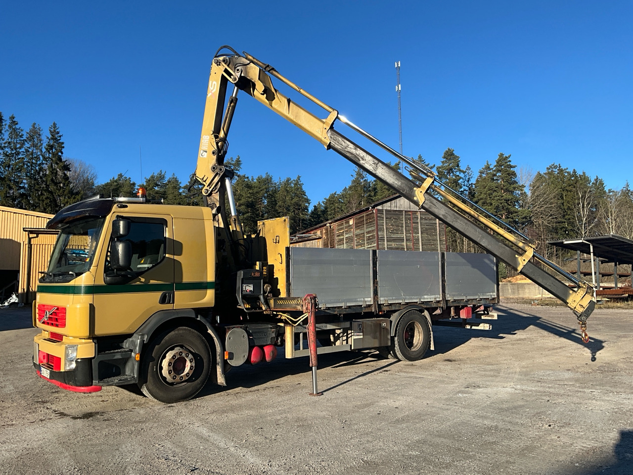 Volvo XS FE 280 4x2 - Nákladní auto: obrázek 1 Volvo XS FE 280 4x2 - Nákladní auto: obrázek 1