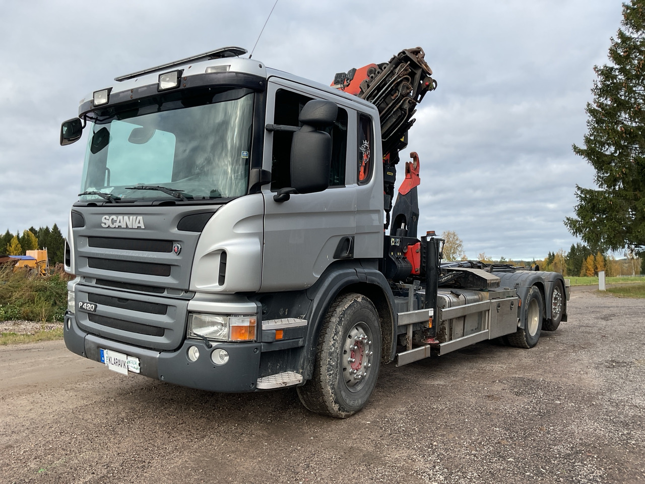 Scania P420 - Auto s hydraulickou rukou: obrázek 1 Scania P420 - Auto s hydraulickou rukou: obrázek 1