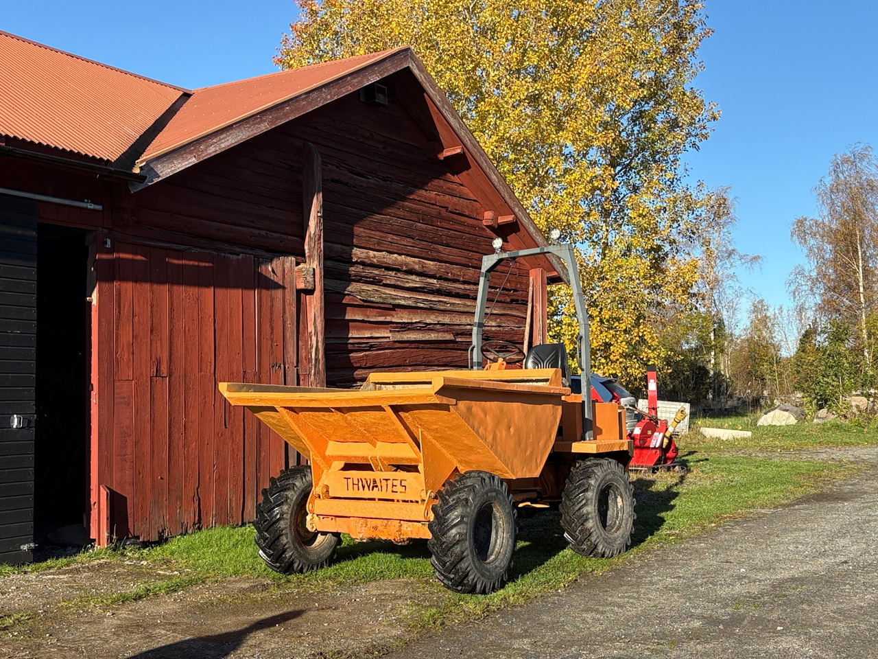 Thwaites 3 ton - Dampr: obrázek 1 Thwaites 3 ton - Dampr: obrázek 1