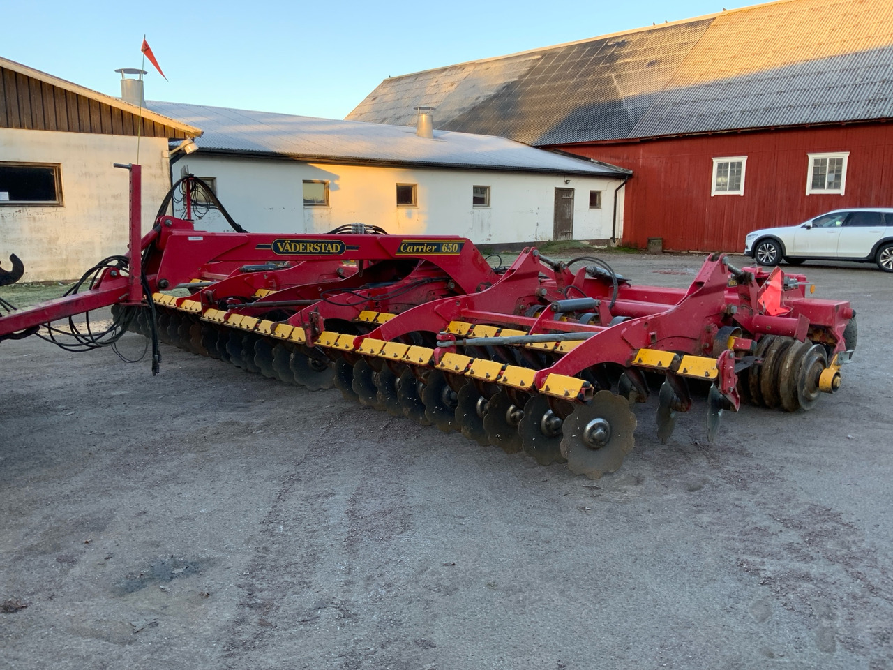 Väderstad Carrier 650 - Stroj na obdělávání půdy: obrázek 1 Väderstad Carrier 650 - Stroj na obdělávání půdy: obrázek 1