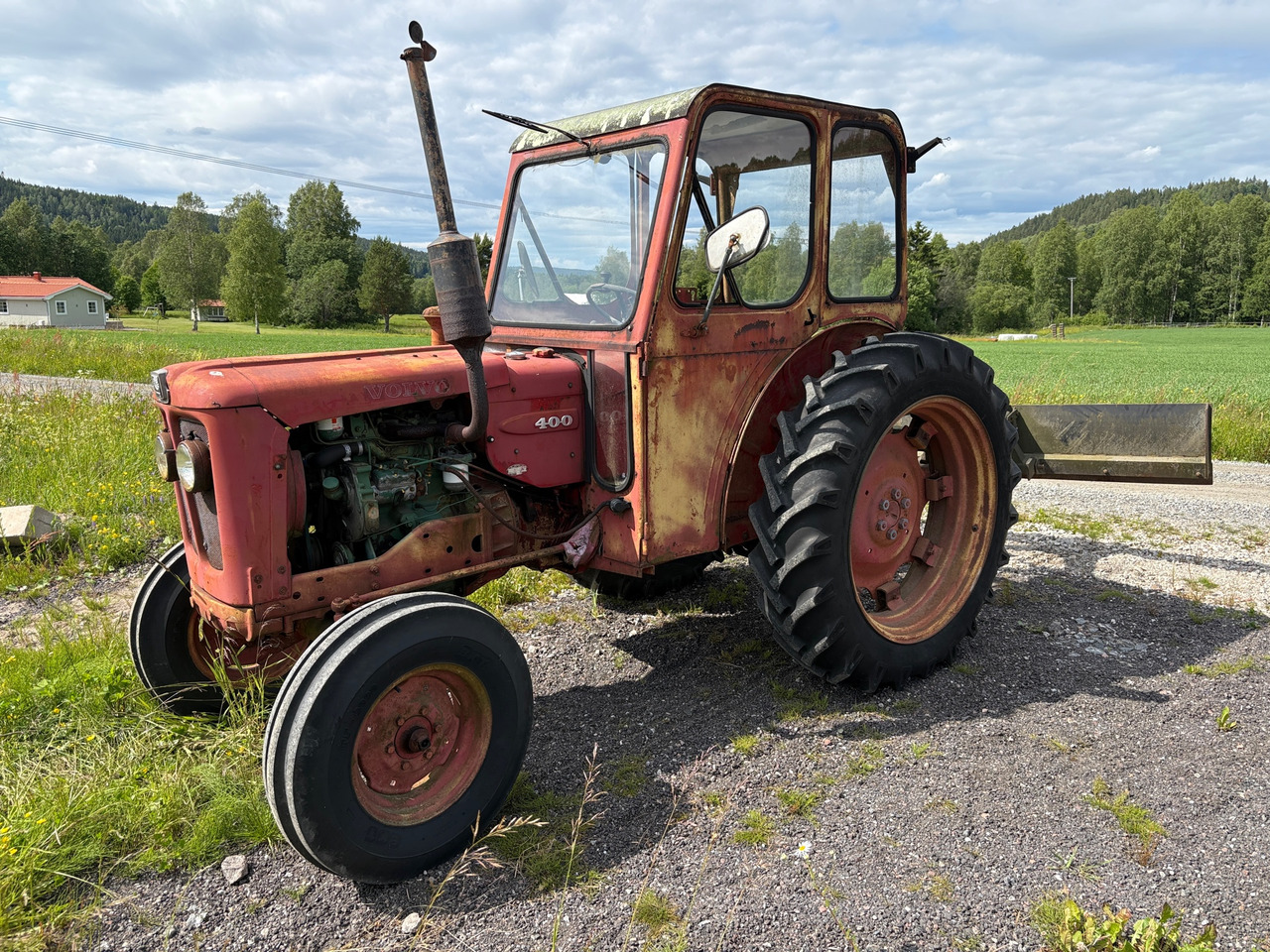 Volvo BM 400 - Traktor: obrázek 1 Volvo BM 400 - Traktor: obrázek 1