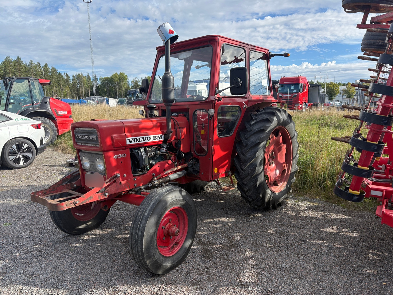 Volvo BM T 430 - Traktor: obrázek 1 Volvo BM T 430 - Traktor: obrázek 1