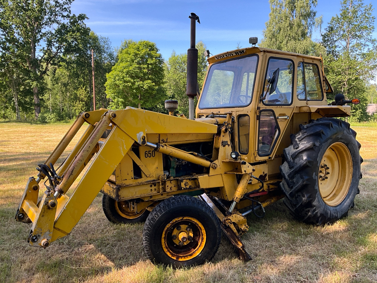 Volvo BM T 650 - Traktor: obrázek 1 Volvo BM T 650 - Traktor: obrázek 1