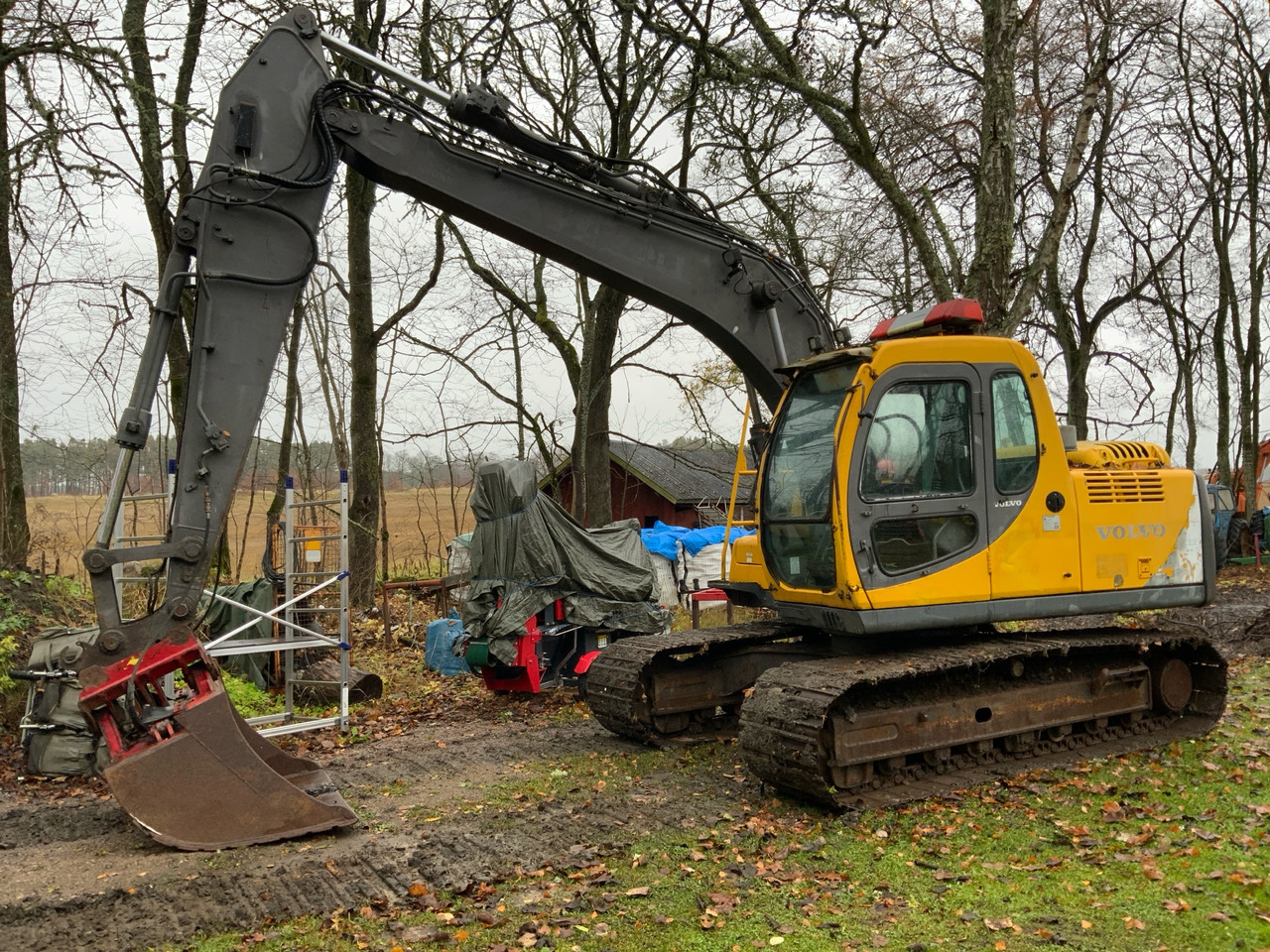Volvo EC140LC - Rýpadlo: obrázek 1 Volvo EC140LC - Rýpadlo: obrázek 1