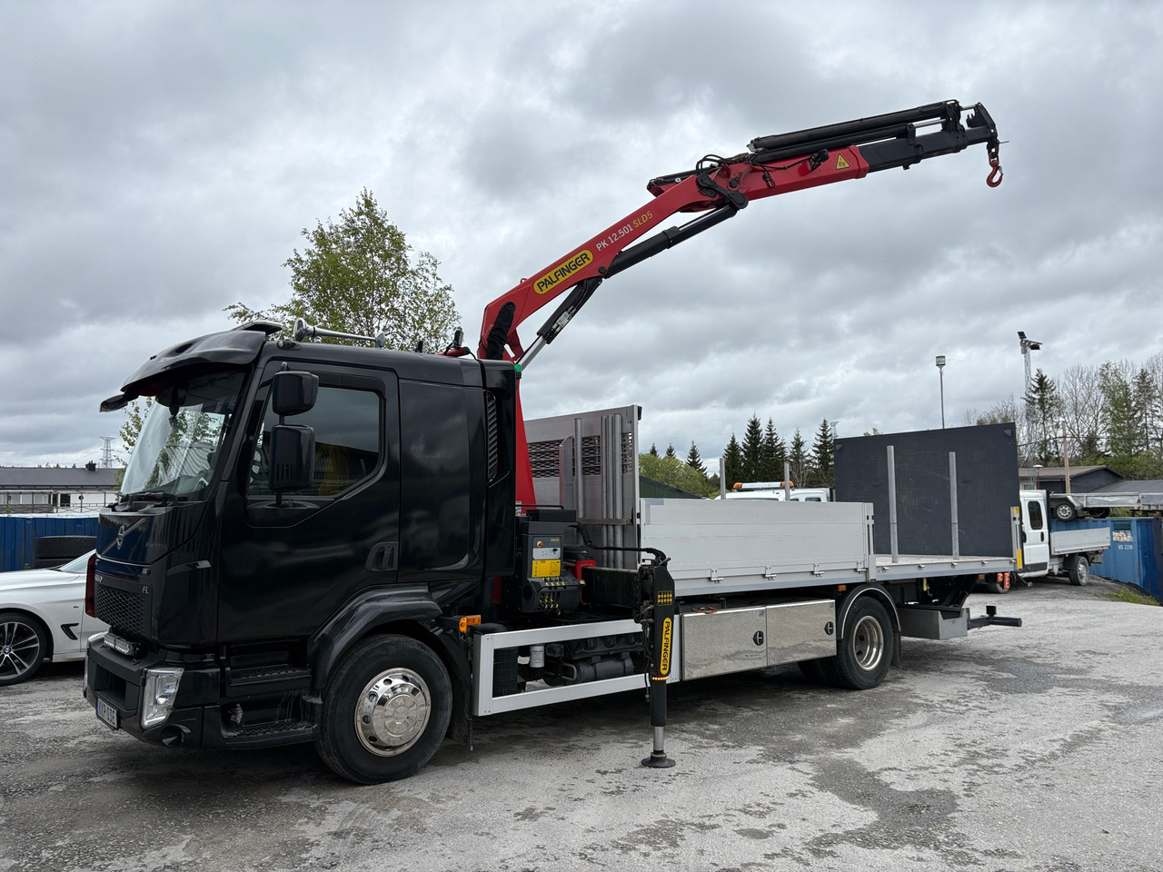 Volvo FL - Auto s hydraulickou rukou: obrázek 1 Volvo FL - Auto s hydraulickou rukou: obrázek 1