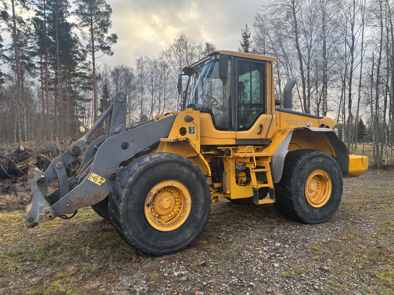 Volvo L110F - Kolový nakladač: obrázek 1 Volvo L110F - Kolový nakladač: obrázek 1