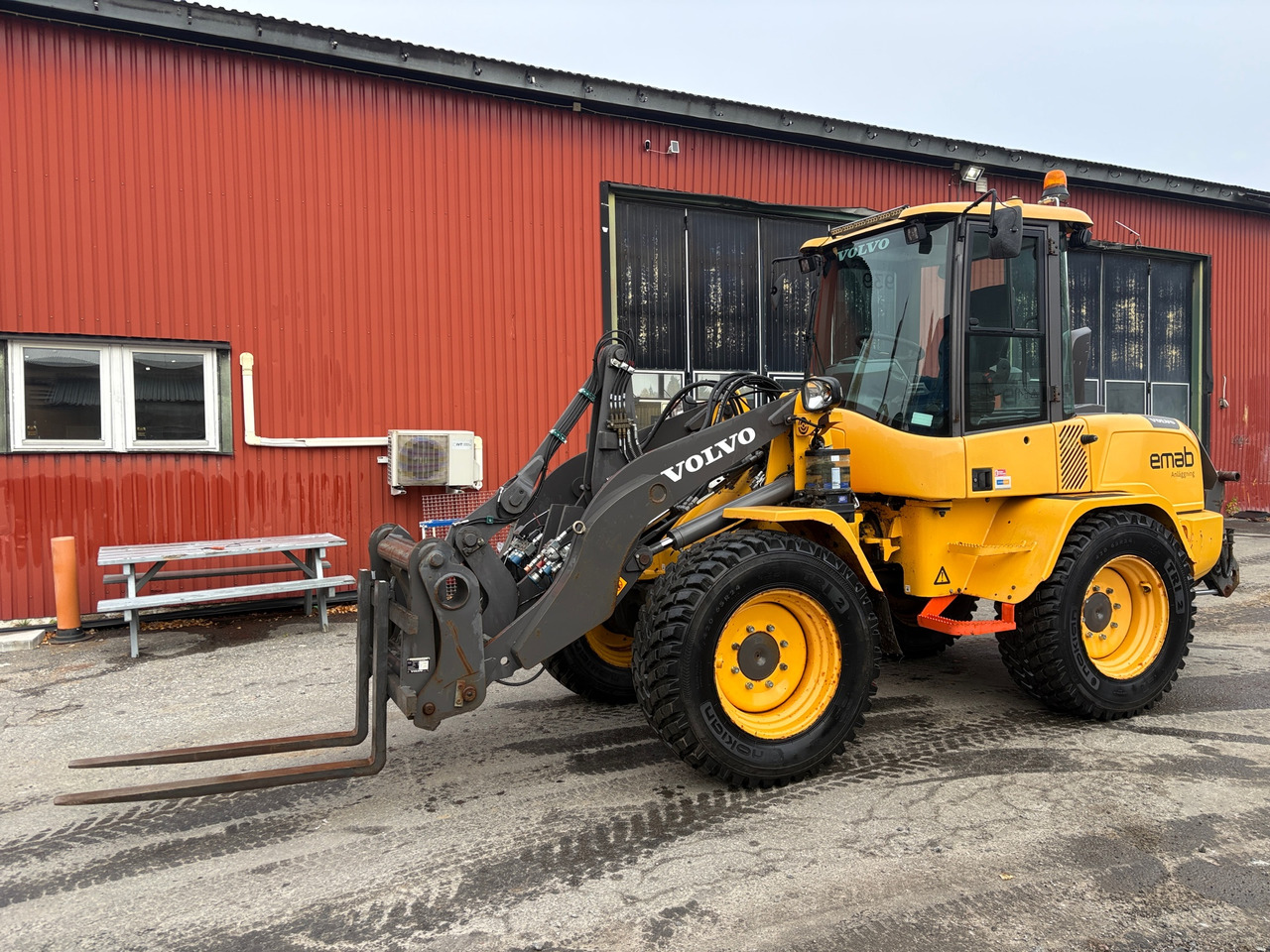 Volvo L35G - Kolový nakladač: obrázek 1 Volvo L35G - Kolový nakladač: obrázek 1