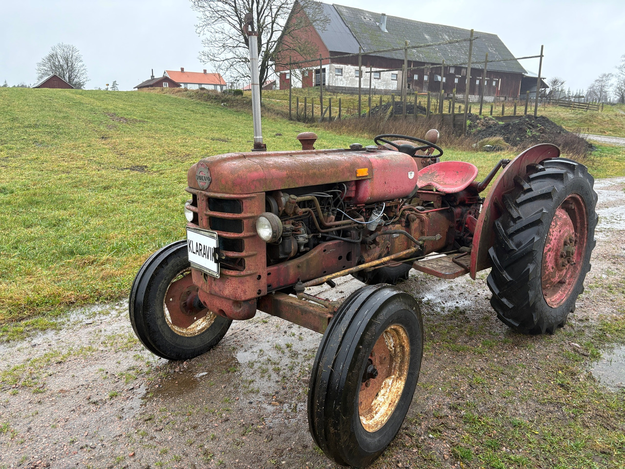 Volvo T15 - Traktor: obrázek 1 Volvo T15 - Traktor: obrázek 1