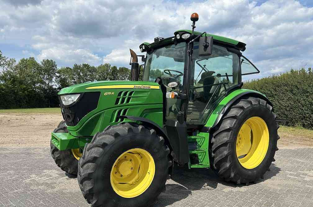 John Deere 6115R 6.115R - Traktor: obrázek 1 John Deere 6115R 6.115R - Traktor: obrázek 1