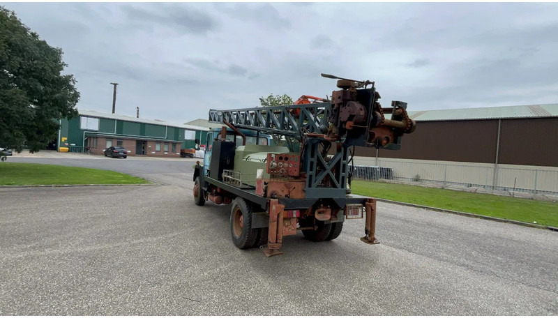 Vrtná souprava Bomag Iveco magirus 160D15 4x4 Bomag B300 Bohrgerat Drilling machine: obrázek 6 Vrtná souprava Bomag Iveco magirus 160D15 4x4 Bomag B300 Bohrgerat Drilling machine: obrázek 6