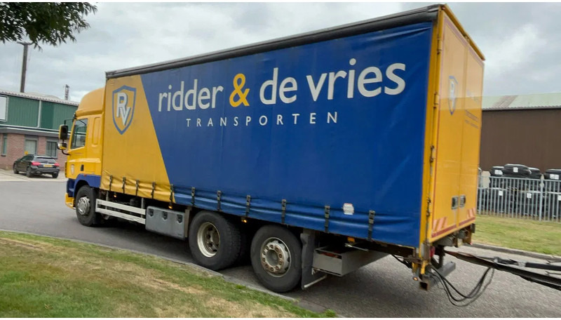 DAF CF 85.410 Schuifzijlen wagen 6x2 Daf CF85 - Skříňový nákladní auto: obrázek 4 DAF CF 85.410 Schuifzijlen wagen 6x2 Daf CF85 - Skříňový nákladní auto: obrázek 4