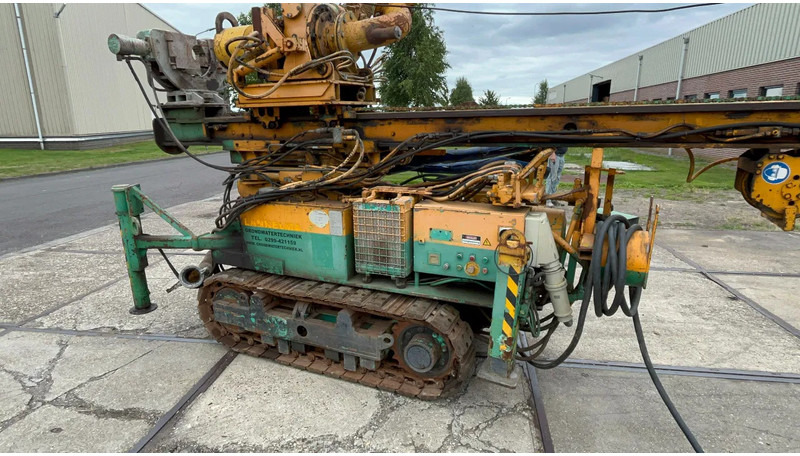 Hutte Bohrtechnik GmbH HBR 202 TF BBA Rebuild Huette Bohrtechnik GmbH HBR 202 TF - Vrtná souprava: obrázek 2 Hutte Bohrtechnik GmbH HBR 202 TF BBA Rebuild Huette Bohrtechnik GmbH HBR 202 TF - Vrtná souprava: obrázek 2