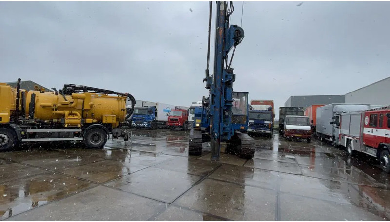 Liebherr 941 excavator with ABI driller - Vrtná souprava: obrázek 4 Liebherr 941 excavator with ABI driller - Vrtná souprava: obrázek 4