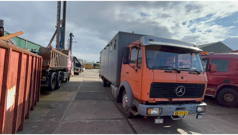 Mercedes-Benz NG Mercedes benz NG 1213 Box truck - Skříňový nákladní auto: obrázek 2 Mercedes-Benz NG Mercedes benz NG 1213 Box truck - Skříňový nákladní auto: obrázek 2