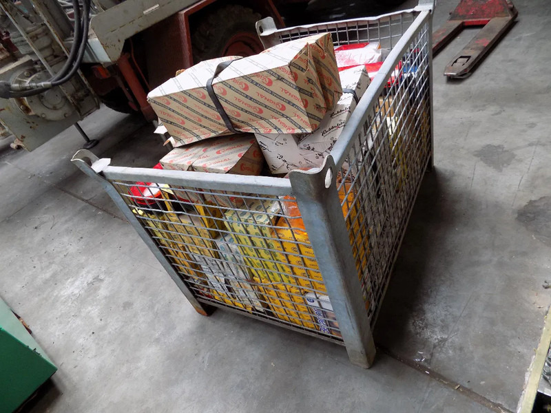 Verlichting voor truck en trailer HELLA VERLICHTING truck en trailer - Zádní svítilna: obrázek 5 Verlichting voor truck en trailer HELLA VERLICHTING truck en trailer - Zádní svítilna: obrázek 5
