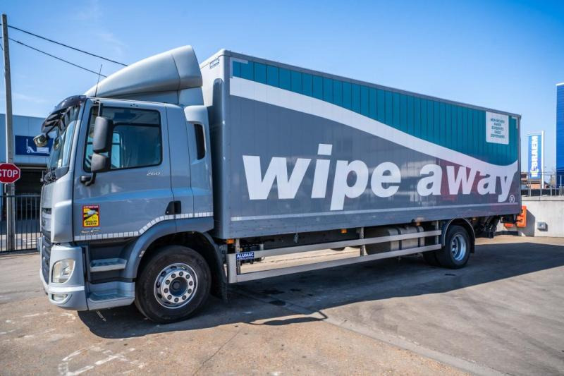 DAF CF 260 (19T) + DHOLLANDIA 2.5T. - Skříňový nákladní auto: obrázek 1 DAF CF 260 (19T) + DHOLLANDIA 2.5T. - Skříňový nákladní auto: obrázek 1