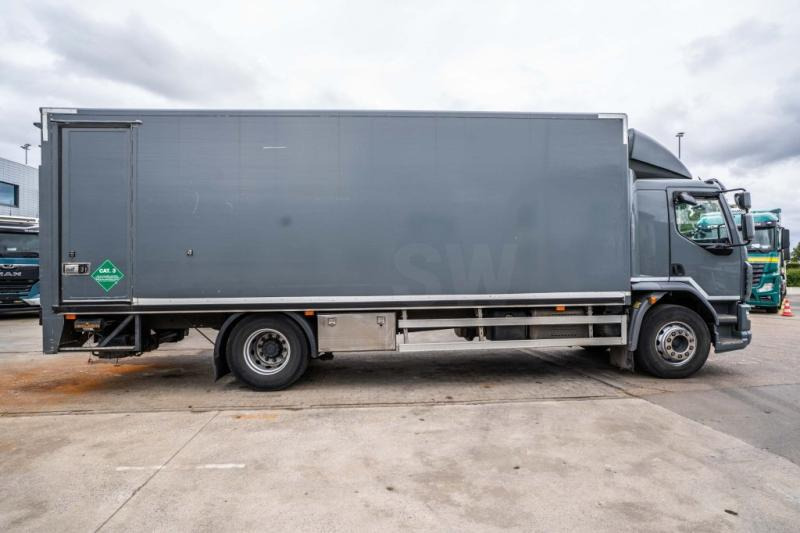 DAF LF 55.220(19 T-E6 )+DHOLLANDIA 2TON - Skříňový nákladní auto: obrázek 3 DAF LF 55.220(19 T-E6 )+DHOLLANDIA 2TON - Skříňový nákladní auto: obrázek 3