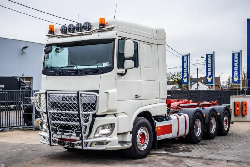 DAF XF 510 - AJK - Hákový nosič kontejnerů: obrázek 3 DAF XF 510 - AJK - Hákový nosič kontejnerů: obrázek 3