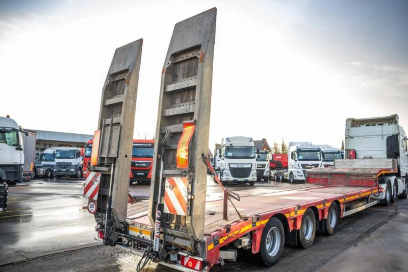 Faymonville MAXTRAILER- F-S43-1AAF- 49500 KG - Podvalníkový návěs: obrázek 3 Faymonville MAXTRAILER- F-S43-1AAF- 49500 KG - Podvalníkový návěs: obrázek 3